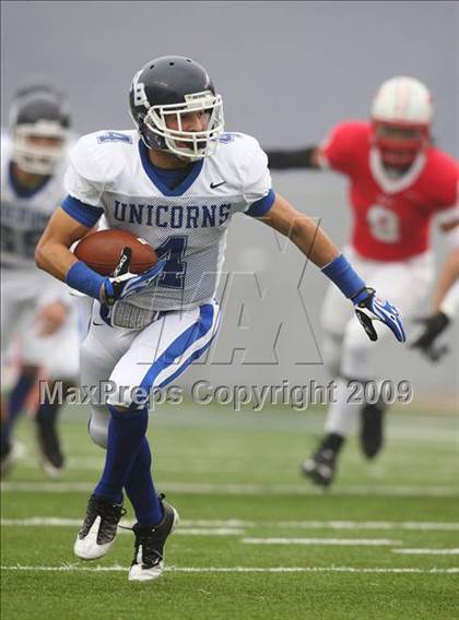 Thumbnail 3 in New Braunfels vs. Katy (Texas 5A D2 Semifinals) photogallery.