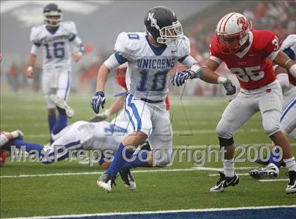 Thumbnail 2 in New Braunfels vs. Katy (Texas 5A D2 Semifinals) photogallery.