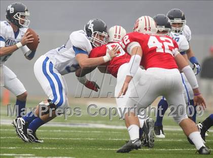 Thumbnail 1 in New Braunfels vs. Katy (Texas 5A D2 Semifinals) photogallery.