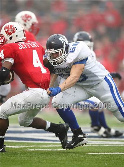 Thumbnail 2 in New Braunfels vs. Katy (Texas 5A D2 Semifinals) photogallery.