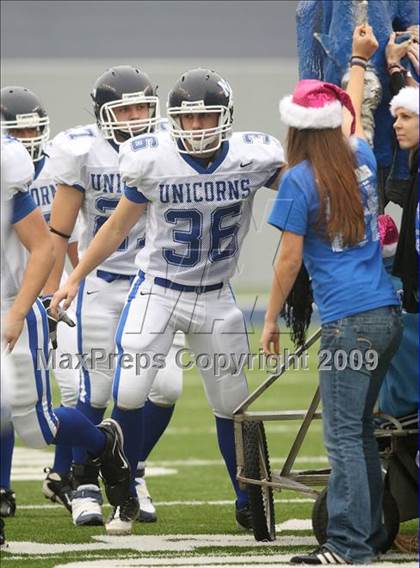Thumbnail 1 in New Braunfels vs. Katy (Texas 5A D2 Semifinals) photogallery.