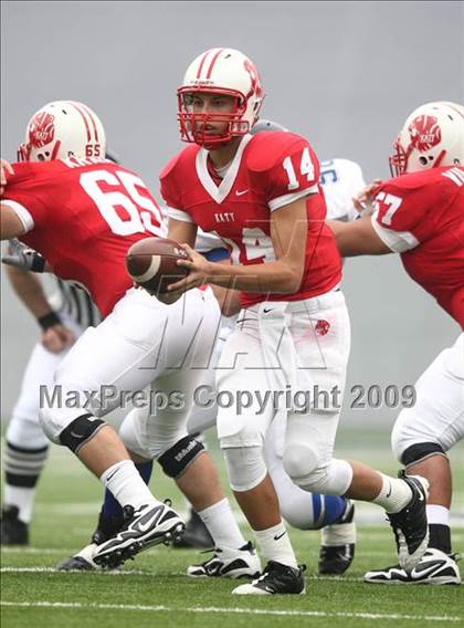 Thumbnail 3 in New Braunfels vs. Katy (Texas 5A D2 Semifinals) photogallery.
