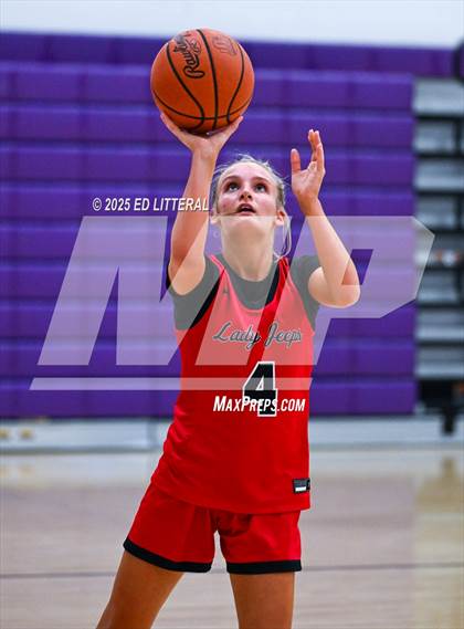 Thumbnail 2 in South Webster @ Chesapeake photogallery.