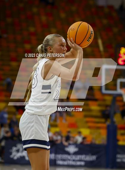 Thumbnail 2 in Ridgeline vs. Green Canyon (UHSAA 4A Semifinal) photogallery.