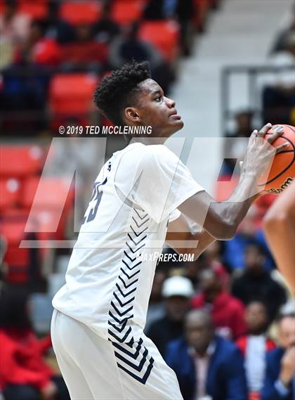 Thumbnail 3 in Centennial vs. University photogallery.