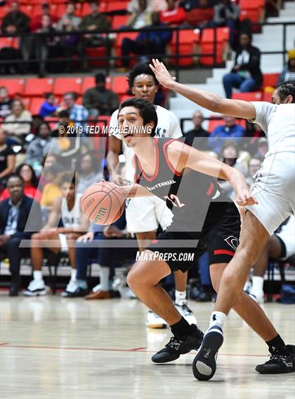 Thumbnail 3 in Centennial vs. University photogallery.