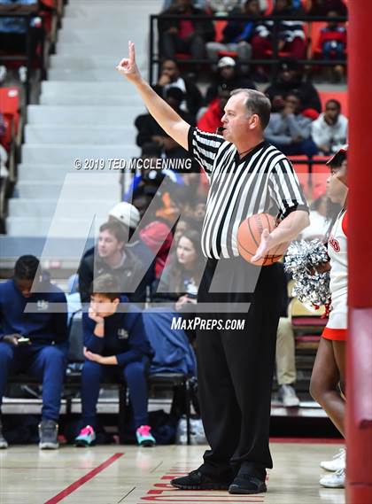 Thumbnail 1 in Centennial vs. University photogallery.