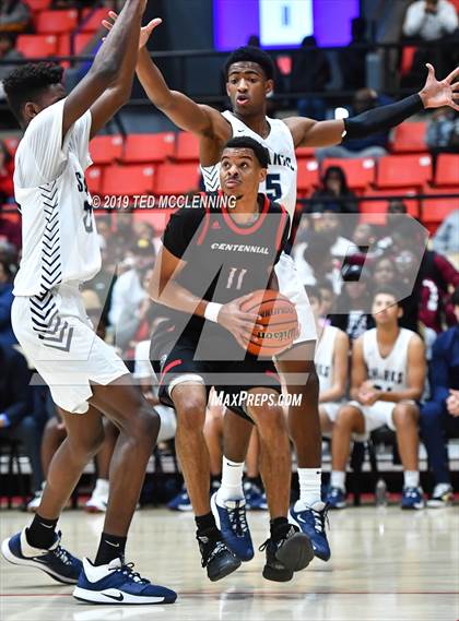 Thumbnail 3 in Centennial vs. University photogallery.
