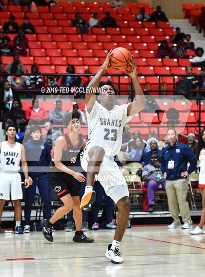 Thumbnail 3 in Centennial vs. University photogallery.
