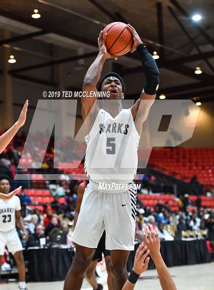 Thumbnail 3 in Centennial vs. University photogallery.