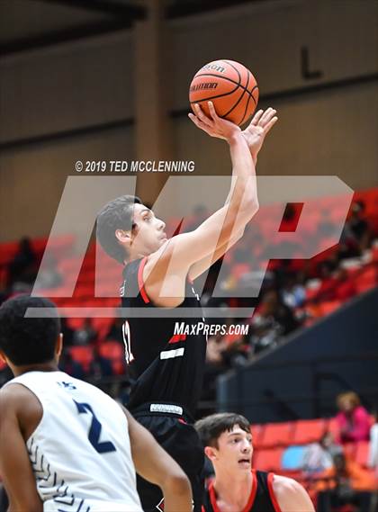 Thumbnail 1 in Centennial vs. University photogallery.