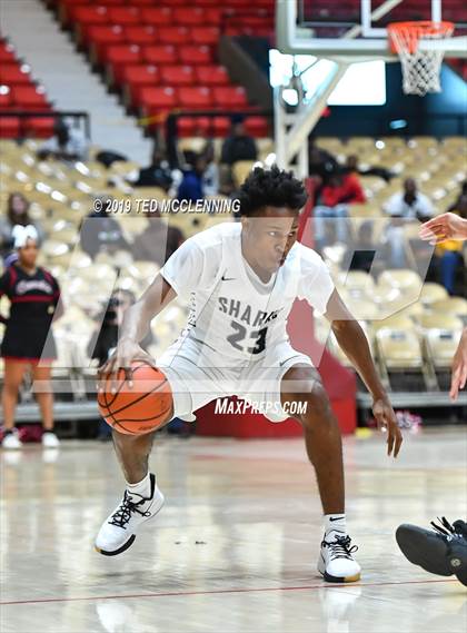 Thumbnail 2 in Centennial vs. University photogallery.