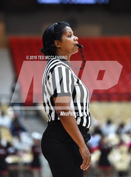 Thumbnail 3 in Centennial vs. University photogallery.