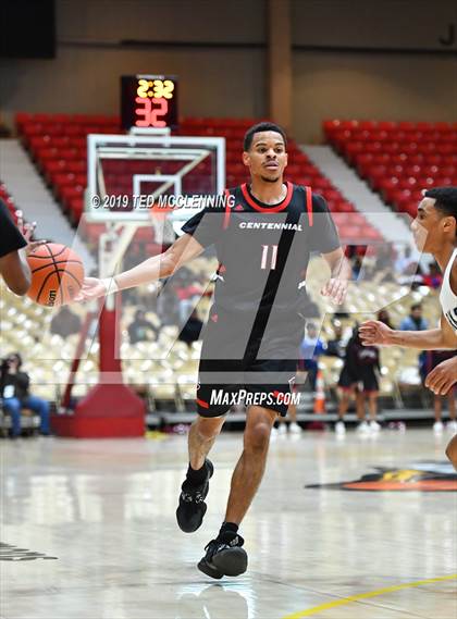 Thumbnail 2 in Centennial vs. University photogallery.