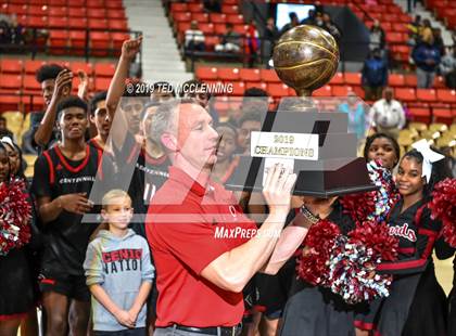 Thumbnail 3 in Centennial vs. University photogallery.