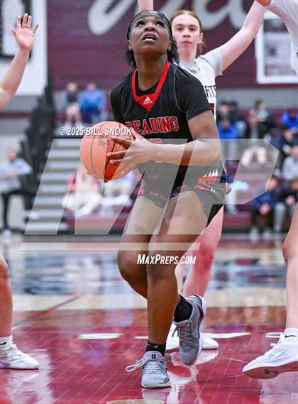 Thumbnail 2 in Reading @ Mechanicsburg (PIAA 6A Round 1) photogallery.