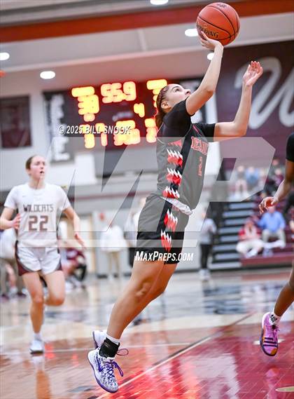 Thumbnail 2 in Reading @ Mechanicsburg (PIAA 6A Round 1) photogallery.