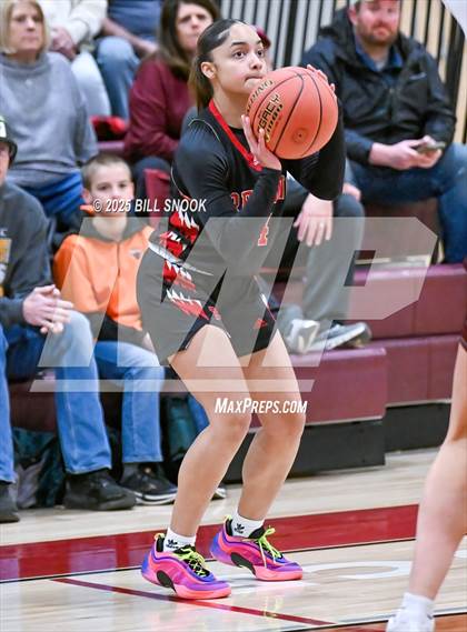 Thumbnail 1 in Reading @ Mechanicsburg (PIAA 6A Round 1) photogallery.