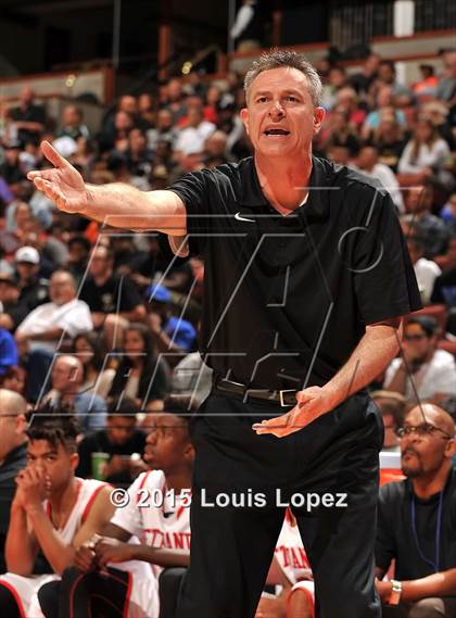 Thumbnail 2 in Bishop Montgomery vs. Etiwanda (CIF SS Open Division Final) photogallery.
