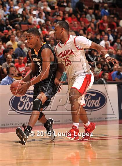 Thumbnail 2 in Bishop Montgomery vs. Etiwanda (CIF SS Open Division Final) photogallery.