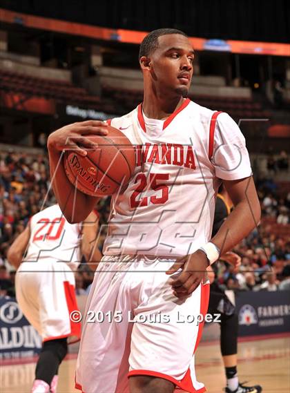 Thumbnail 3 in Bishop Montgomery vs. Etiwanda (CIF SS Open Division Final) photogallery.