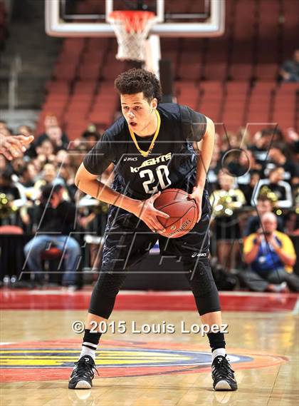 Thumbnail 2 in Bishop Montgomery vs. Etiwanda (CIF SS Open Division Final) photogallery.