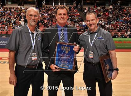 Thumbnail 2 in Bishop Montgomery vs. Etiwanda (CIF SS Open Division Final) photogallery.