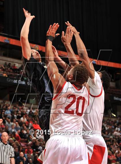 Thumbnail 2 in Bishop Montgomery vs. Etiwanda (CIF SS Open Division Final) photogallery.