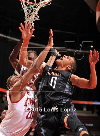 Thumbnail 2 in Bishop Montgomery vs. Etiwanda (CIF SS Open Division Final) photogallery.