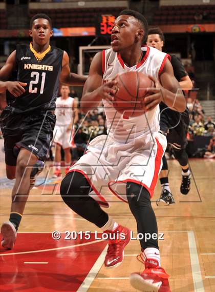 Thumbnail 3 in Bishop Montgomery vs. Etiwanda (CIF SS Open Division Final) photogallery.