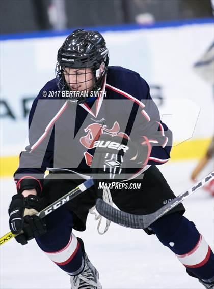 Thumbnail 3 in Pelham Memorial vs. St. Lawrence Central (NYSPHSAA Division 2 Final) photogallery.