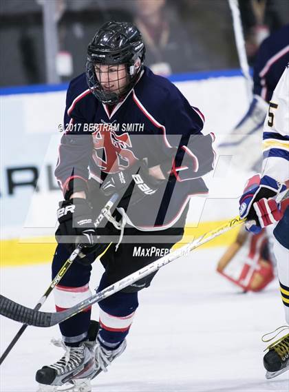 Thumbnail 2 in Pelham Memorial vs. St. Lawrence Central (NYSPHSAA Division 2 Final) photogallery.