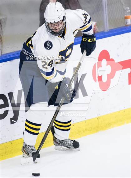 Thumbnail 1 in Pelham Memorial vs. St. Lawrence Central (NYSPHSAA Division 2 Final) photogallery.