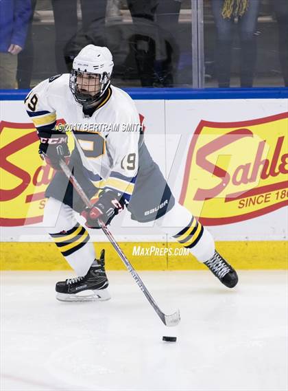 Thumbnail 3 in Pelham Memorial vs. St. Lawrence Central (NYSPHSAA Division 2 Final) photogallery.