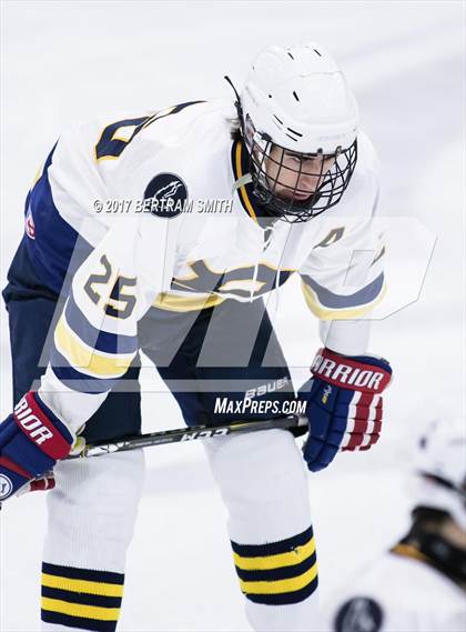 Thumbnail 1 in Pelham Memorial vs. St. Lawrence Central (NYSPHSAA Division 2 Final) photogallery.
