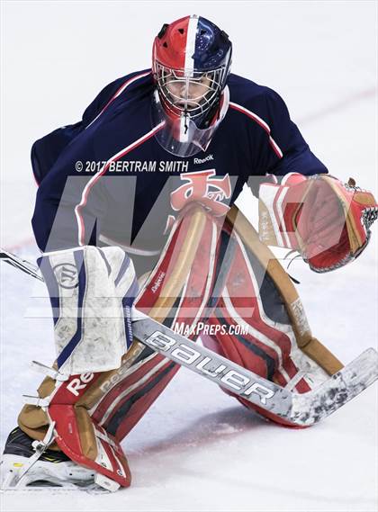 Thumbnail 2 in Pelham Memorial vs. St. Lawrence Central (NYSPHSAA Division 2 Final) photogallery.