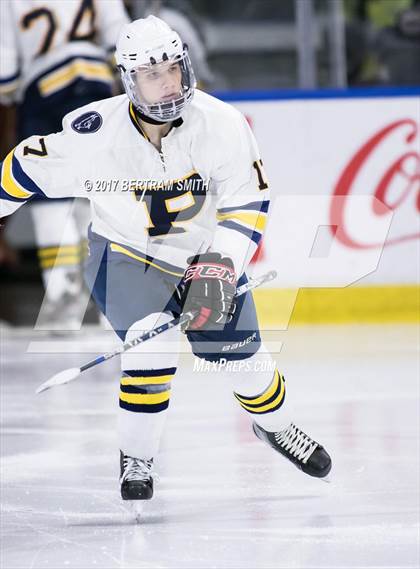 Thumbnail 1 in Pelham Memorial vs. St. Lawrence Central (NYSPHSAA Division 2 Final) photogallery.