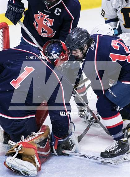 Thumbnail 1 in Pelham Memorial vs. St. Lawrence Central (NYSPHSAA Division 2 Final) photogallery.