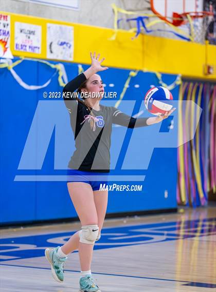 Thumbnail 3 in Calabasas @ Agoura photogallery.