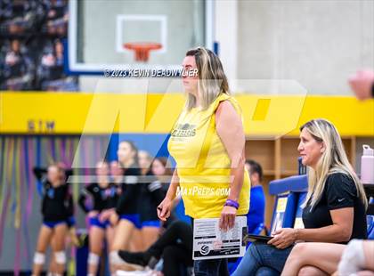 Thumbnail 2 in Calabasas @ Agoura photogallery.