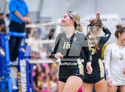Thumbnail 1 in Calabasas @ Agoura photogallery.