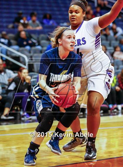 Thumbnail 1 in Desert Vista vs Millenium (Hoopin' it Up at the Arena) photogallery.