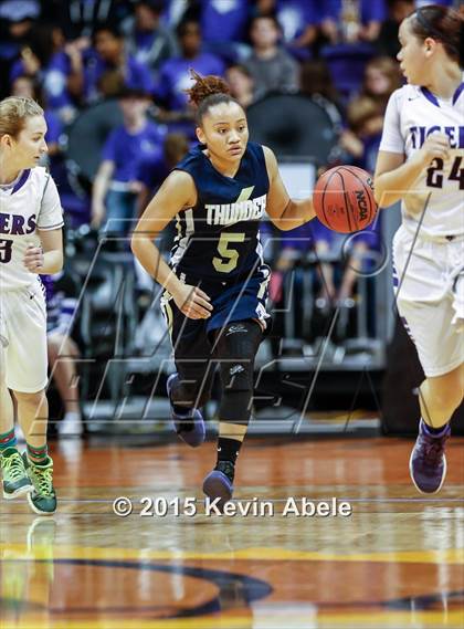 Thumbnail 3 in Desert Vista vs Millenium (Hoopin' it Up at the Arena) photogallery.
