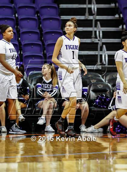Thumbnail 1 in Desert Vista vs Millenium (Hoopin' it Up at the Arena) photogallery.