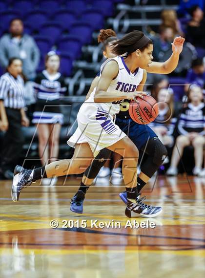 Thumbnail 1 in Desert Vista vs Millenium (Hoopin' it Up at the Arena) photogallery.