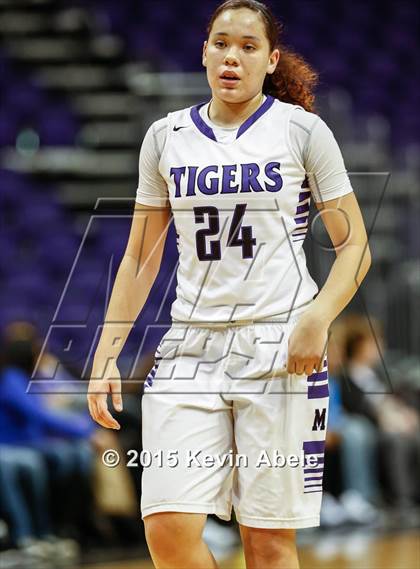 Thumbnail 2 in Desert Vista vs Millenium (Hoopin' it Up at the Arena) photogallery.