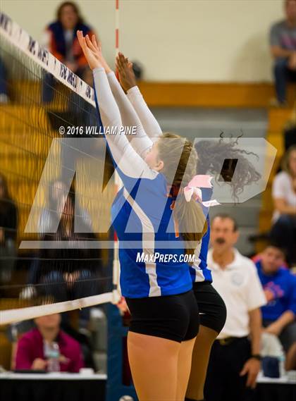 Thumbnail 3 in Tuxedo vs. SS Seward (Section 9 Class D Final) photogallery.