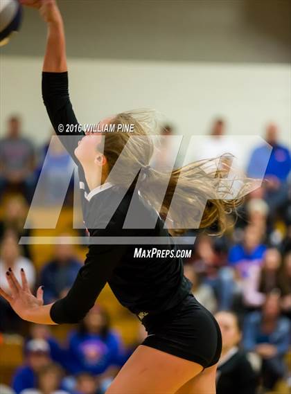 Thumbnail 3 in Tuxedo vs. SS Seward (Section 9 Class D Final) photogallery.
