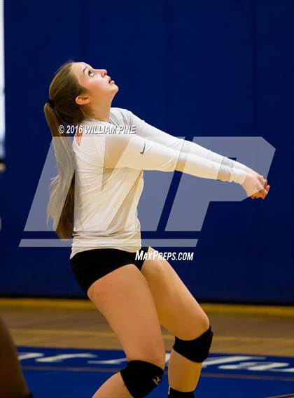 Thumbnail 2 in Tuxedo vs. SS Seward (Section 9 Class D Final) photogallery.