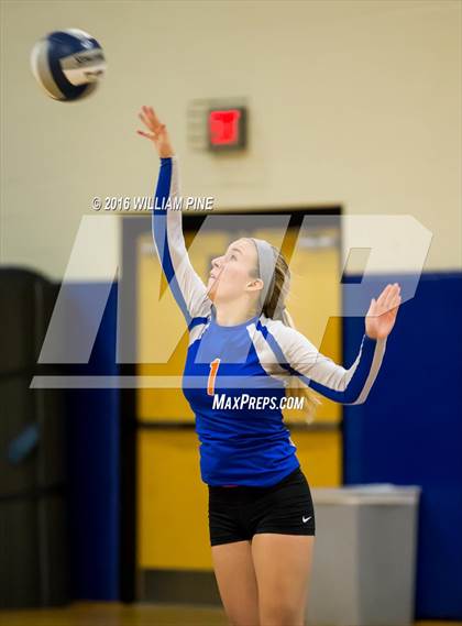 Thumbnail 1 in Tuxedo vs. SS Seward (Section 9 Class D Final) photogallery.